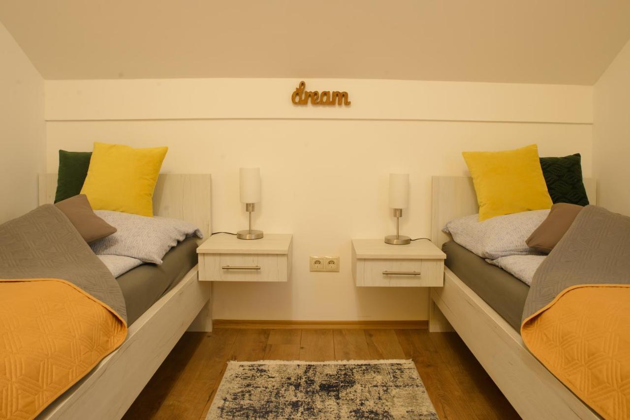 Eliza 1 Birdland Golf Apartman Bük 外观 照片