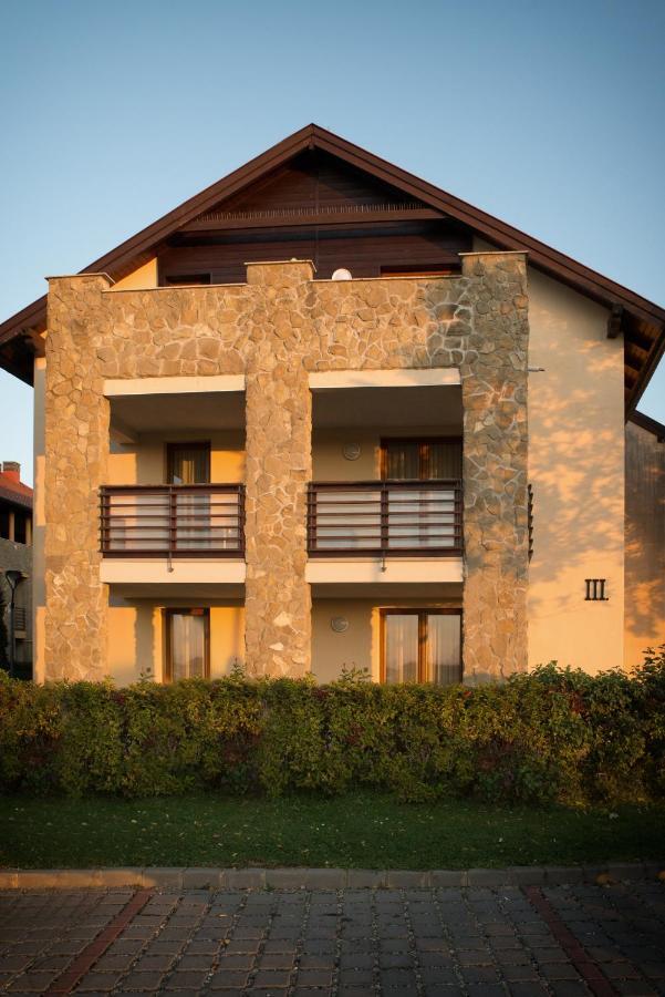 Eliza 1 Birdland Golf Apartman Bük 外观 照片